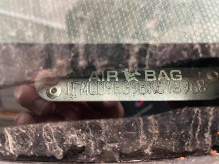 Used 2011 Ford Escape Limited image 34