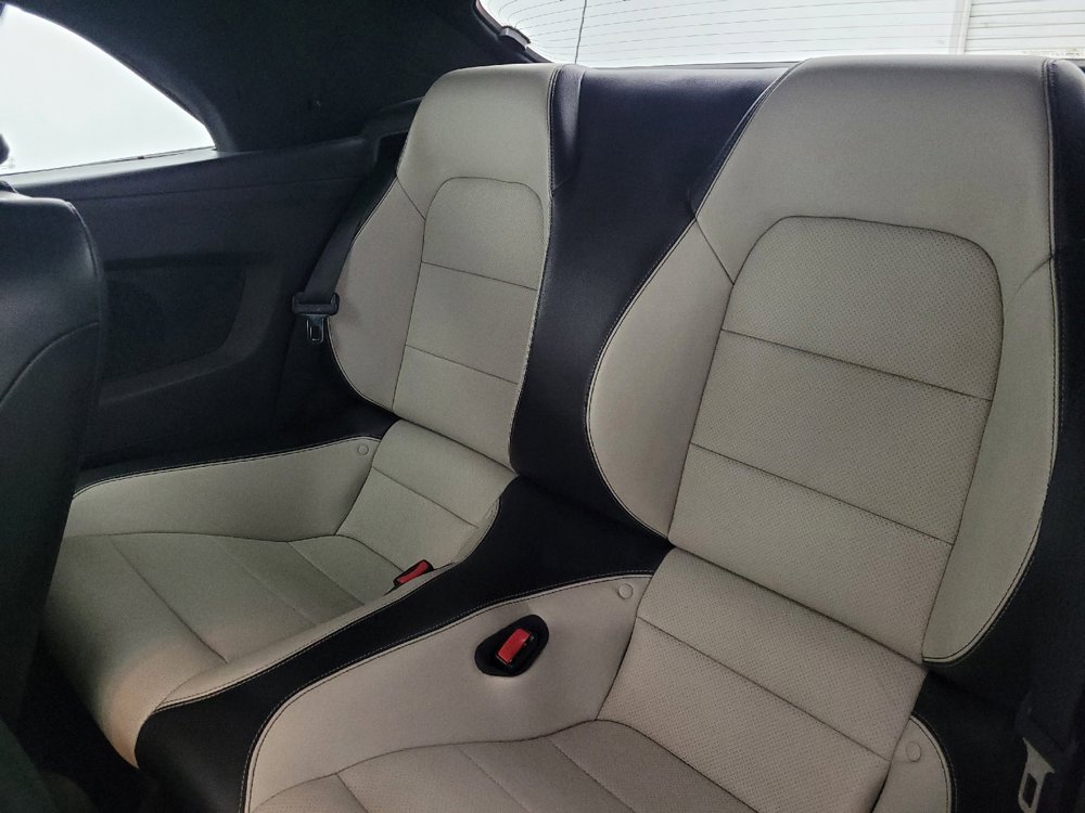 Used 2017 Ford Mustang Premium image 18