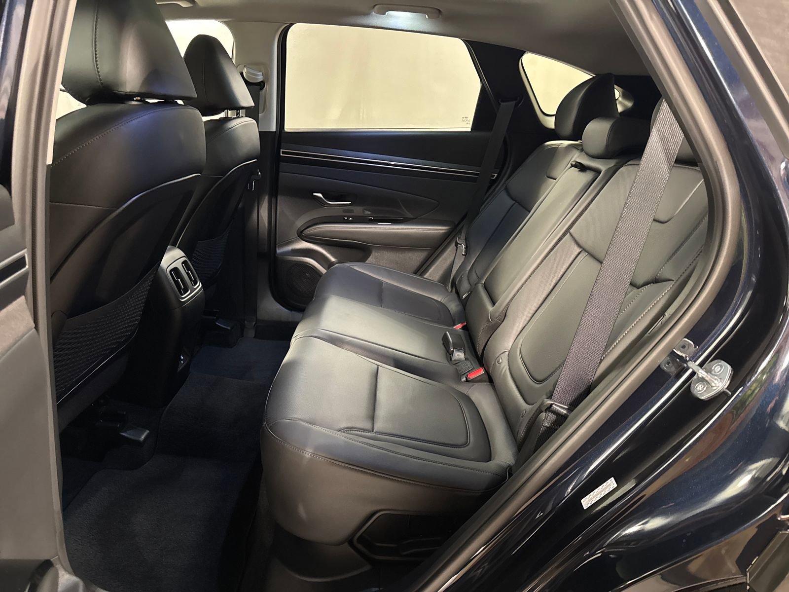 Used 2023 Hyundai Tucson SEL AWD/4WD image 5