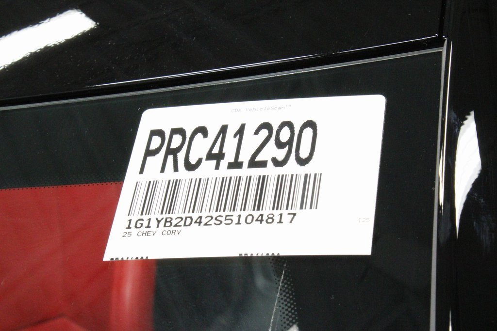 Used 2025 Chevrolet Corvette Stingray Preferred Cpe w/ Battery Protection Package image 34
