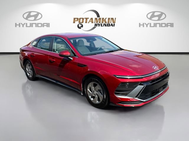 Certified 2025 Hyundai Sonata SE FWD image 3