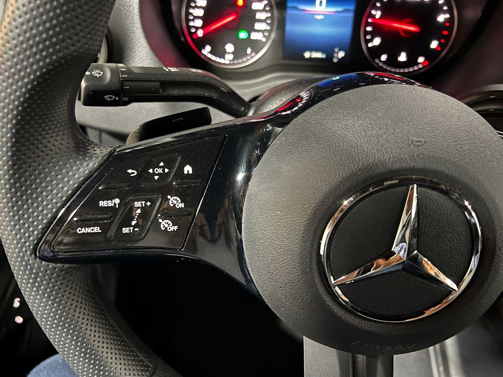 Used 2025 Mercedes-Benz Sprinter 2500 image 22