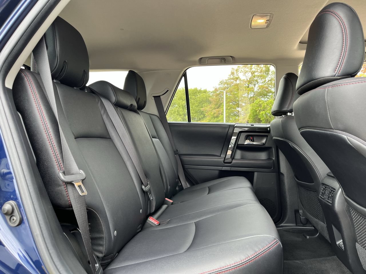 Used 2021 Toyota 4Runner Venture w/ Moonroof Package AWD/4WD image 27