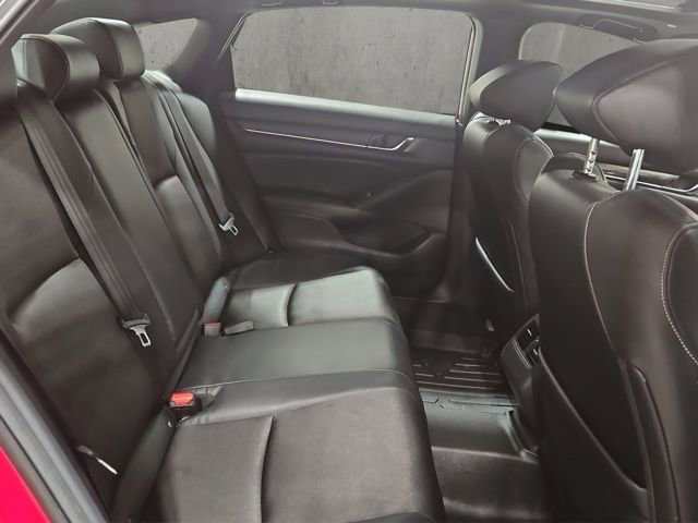 Used 2018 Honda Accord Sport image 22