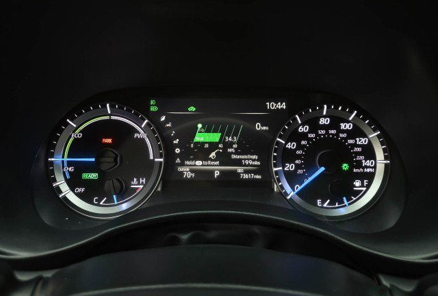 Used 2023 Toyota Highlander LE AWD/4WD image 26