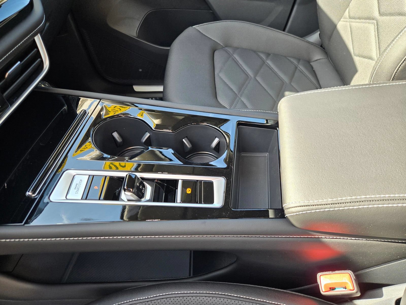 New 2026 Volkswagen Atlas SE AWD/4WD image 12