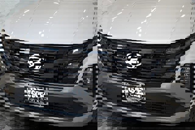 Used 2025 Hyundai Tucson Blue image 16