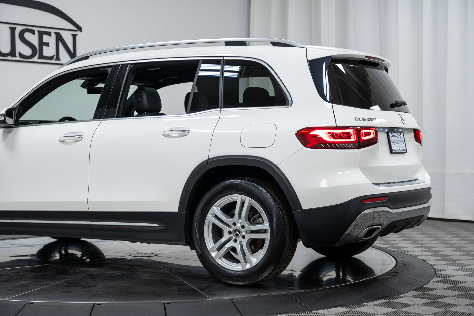 Certified 2021 Mercedes-Benz GLB 250 4MATIC image 28