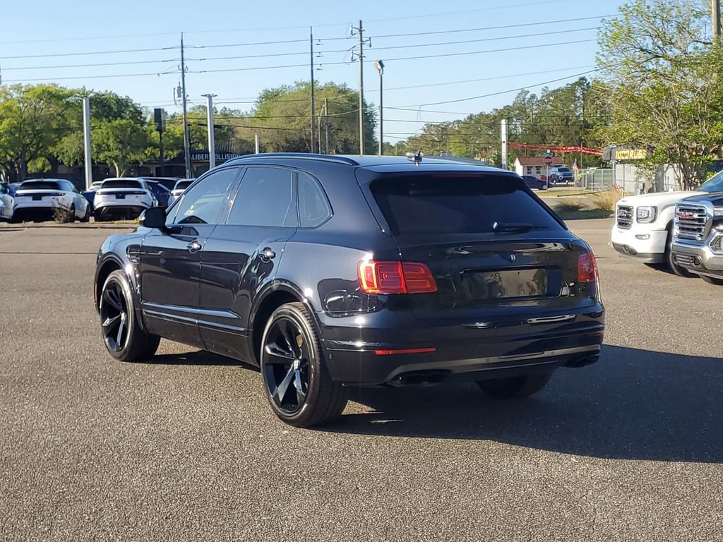Used 2019 Bentley Bentayga image 3