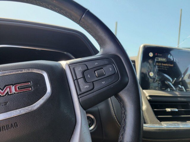 Used 2022 GMC Yukon XL SLT AWD/4WD image 12