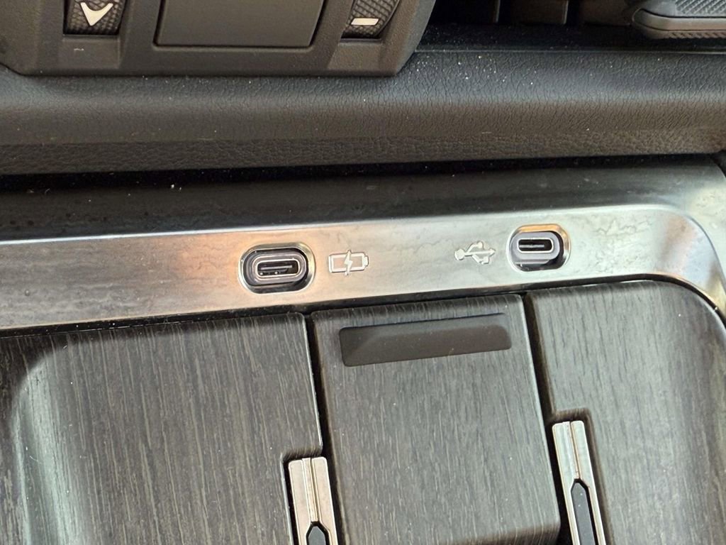 Used 2025 Lexus GX 550 Premium+ w/ Accessory Package (2T) image 28