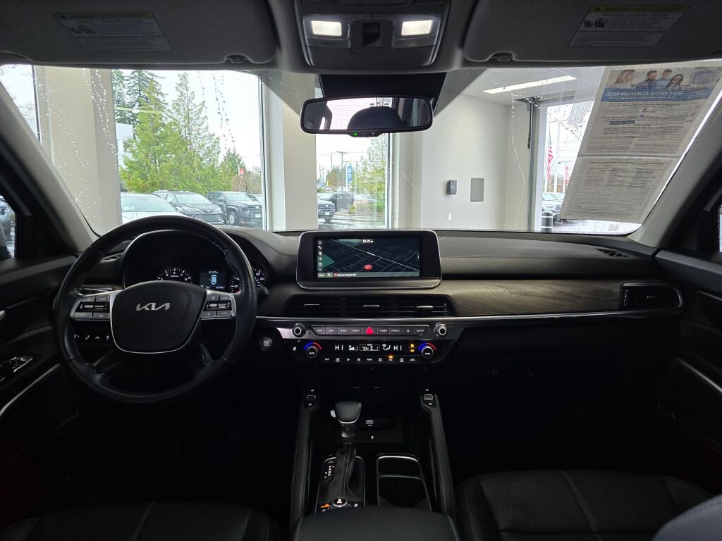Used 2022 Kia Telluride EX w/ EX Premium Package image 25
