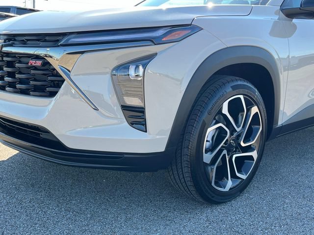 New 2026 Chevrolet Trax RS w/ Driver Confidence Package FWD image 12