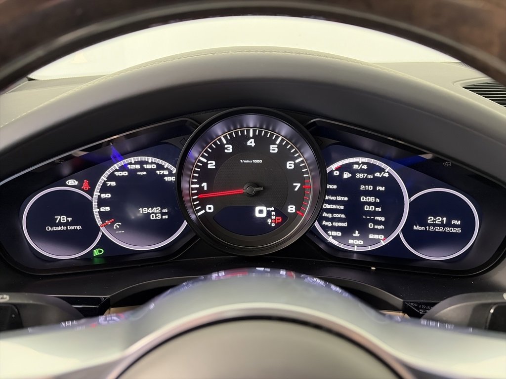 Used 2020 Porsche Cayenne S image 15