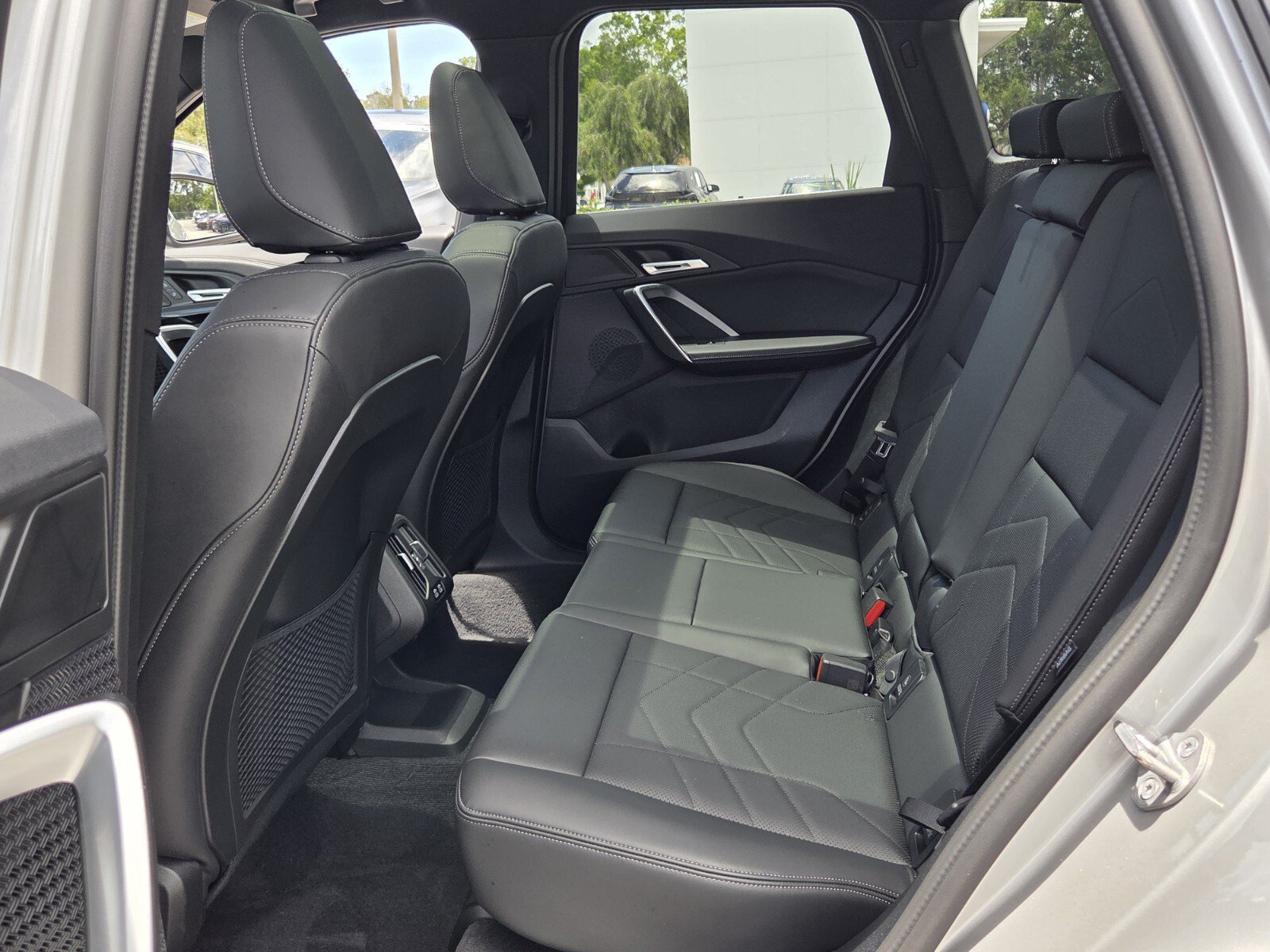 Certified 2024 BMW X1 xDrive28i w/ Convenience Package AWD/4WD image 11