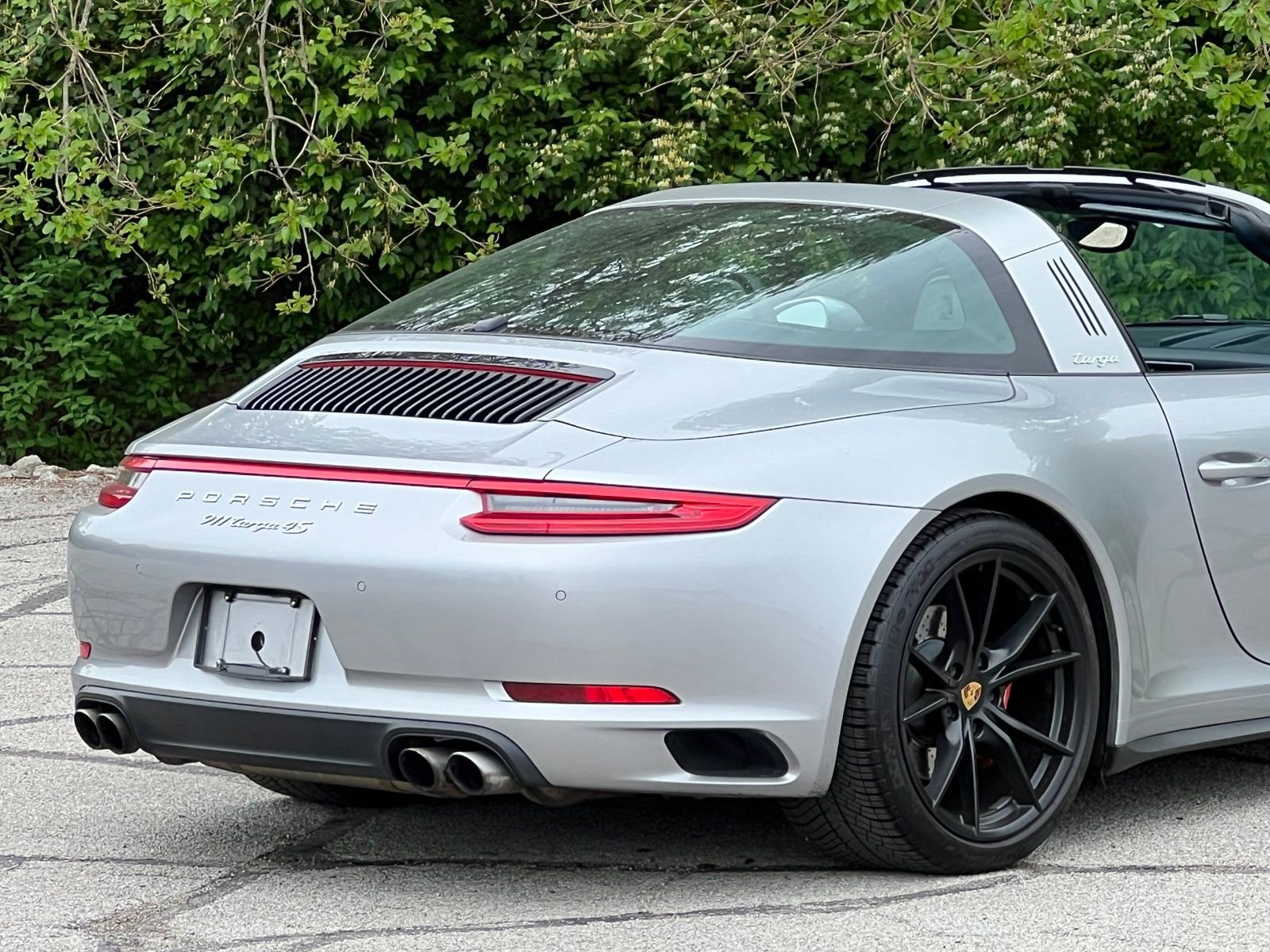 Certified 2017 Porsche 911 Targa 4S AWD/4WD image 10