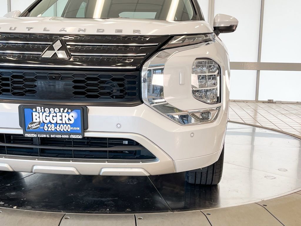 Used 2022 Mitsubishi Outlander SEL image 13