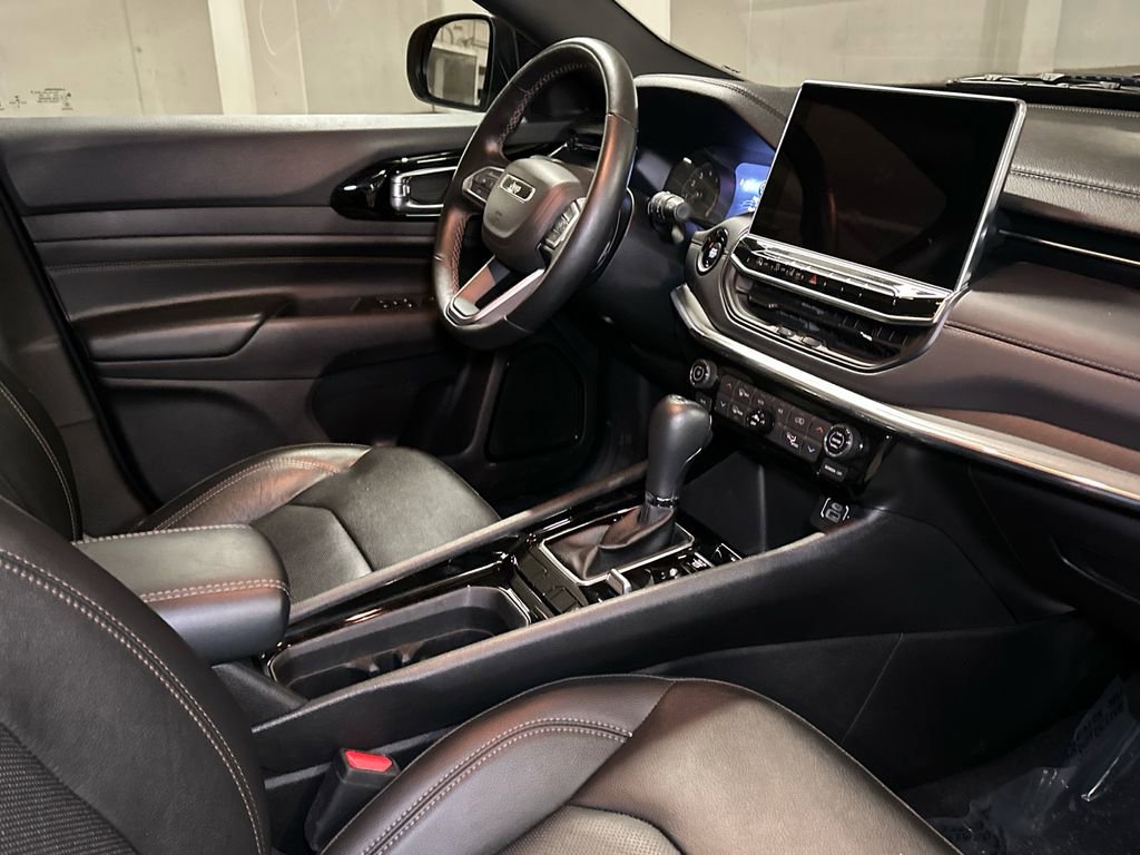 Used 2022 Jeep Compass Limited image 12