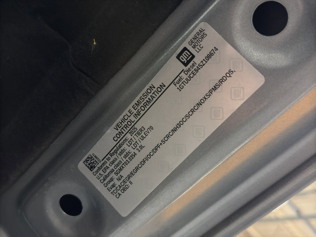 Used 2025 GMC Sierra 1500 Elevation w/ LPO, Elevation Black Package image 39