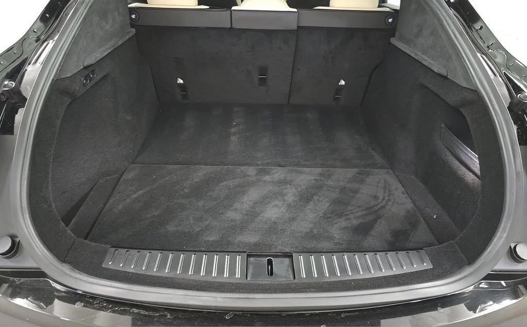 Used 2022 Tesla Model S Plaid image 13