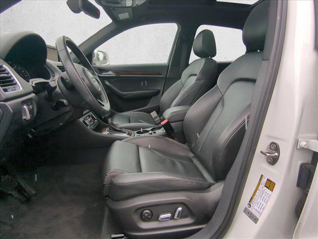Used 2018 Audi Q3 2.0T Premium Plus image 23