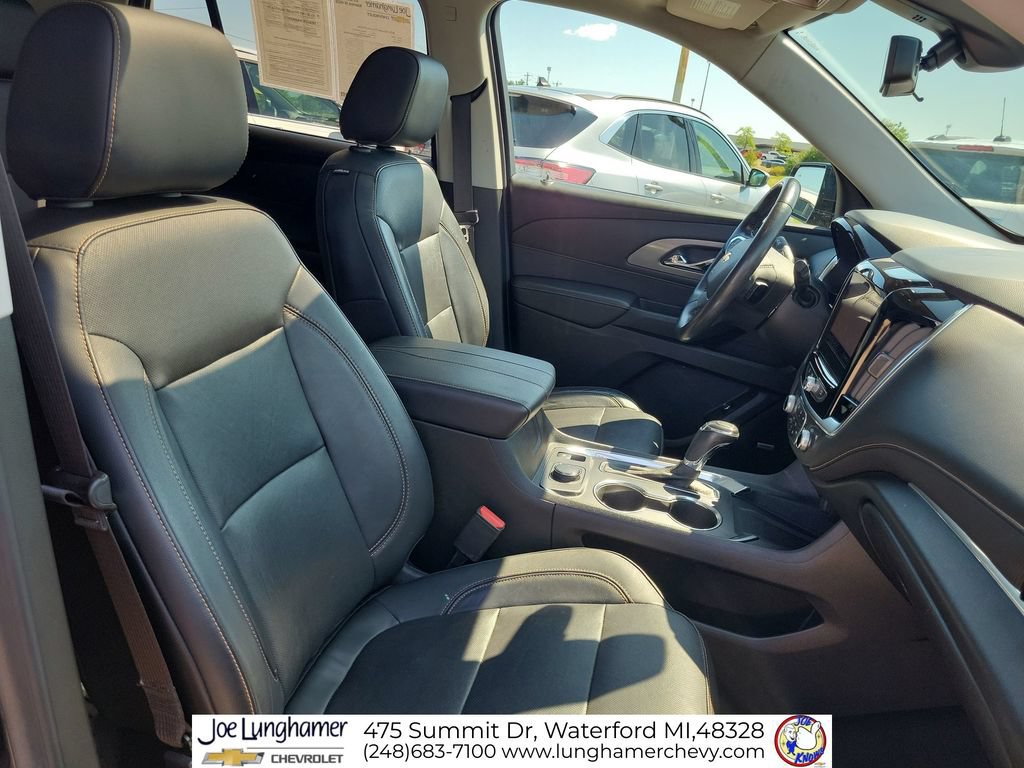 Certified 2020 Chevrolet Traverse Premier FWD image 30