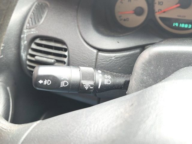 Used 2003 Dodge Neon SXT image 28