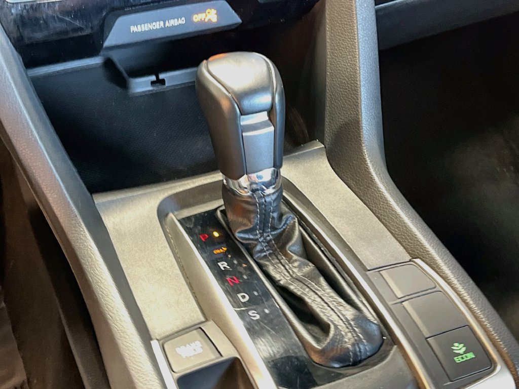 Used 2021 Honda Civic Sport image 16