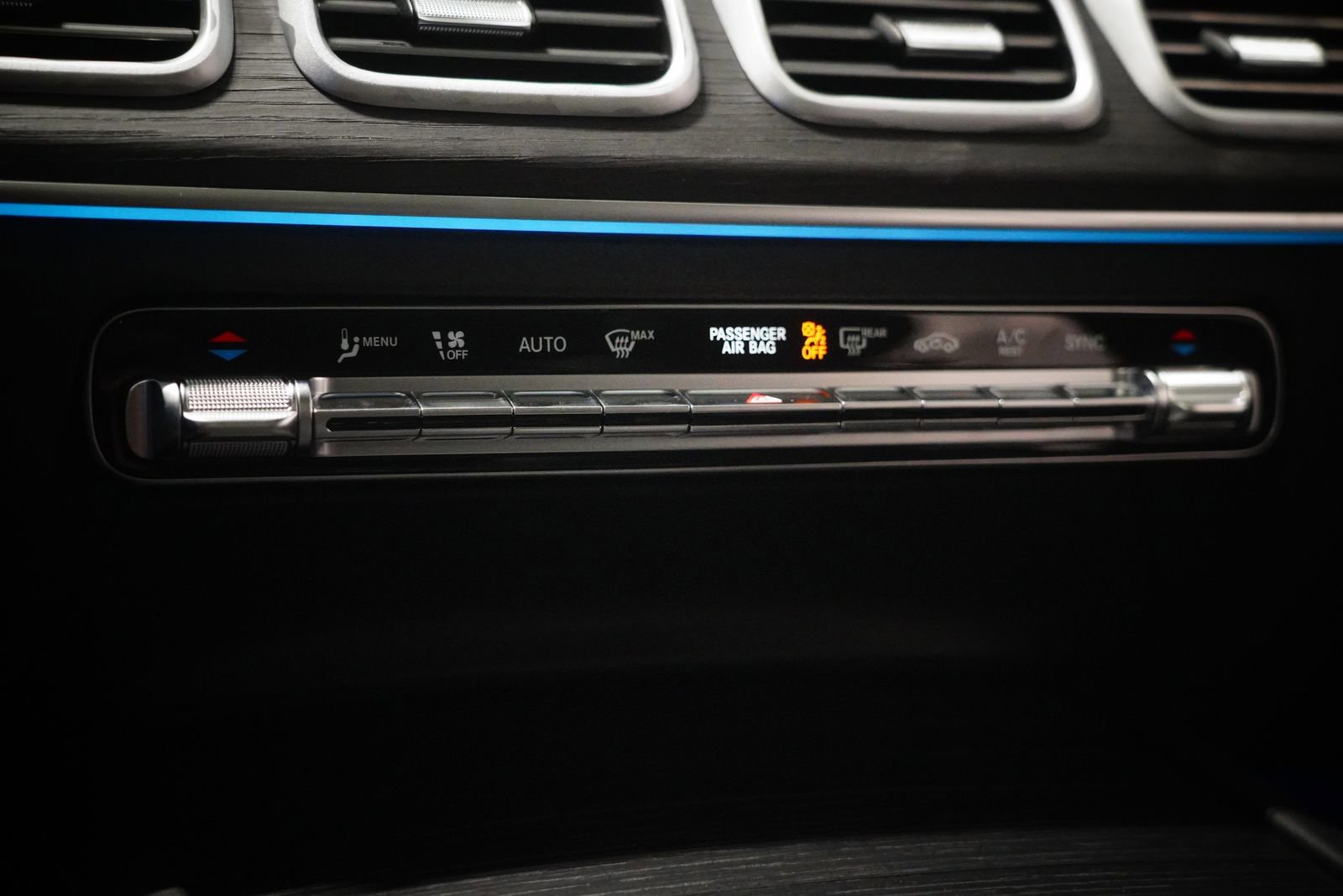 New 2026 Mercedes-Benz GLE 450 4MATIC image 28