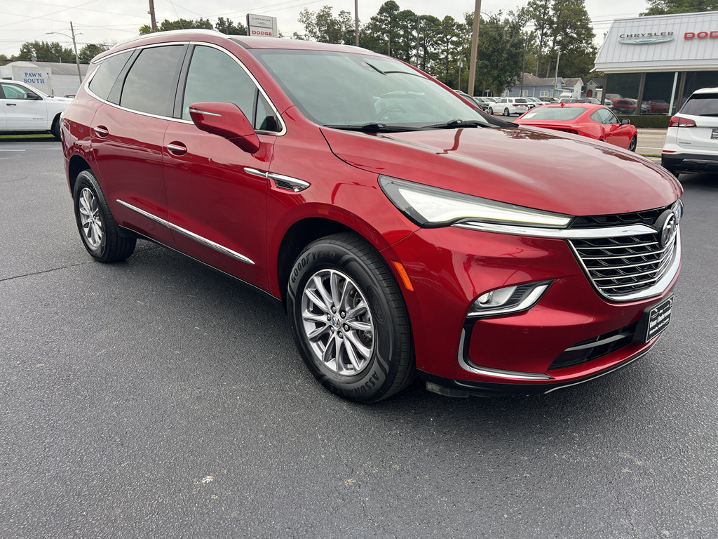 Used 2024 Buick Enclave Premium image 50