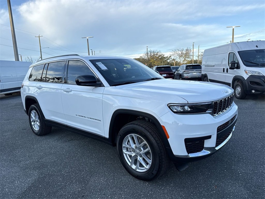 New 2025 Jeep Grand Cherokee L Laredo w/ Trailer Tow Package