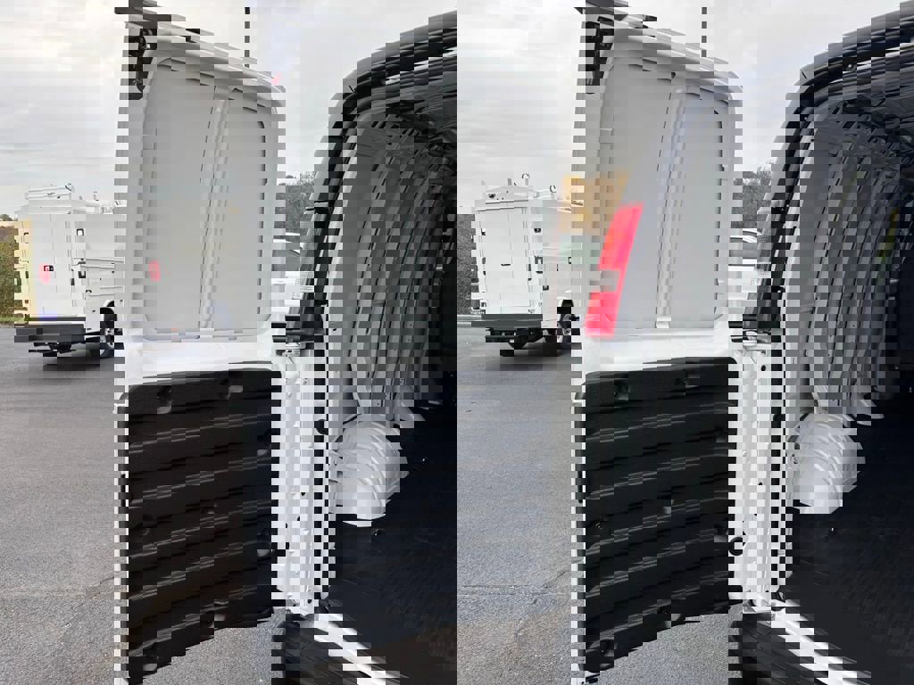 New 2025 Chevrolet Express 2500 w/ Driver Convenience Package RWD image 30