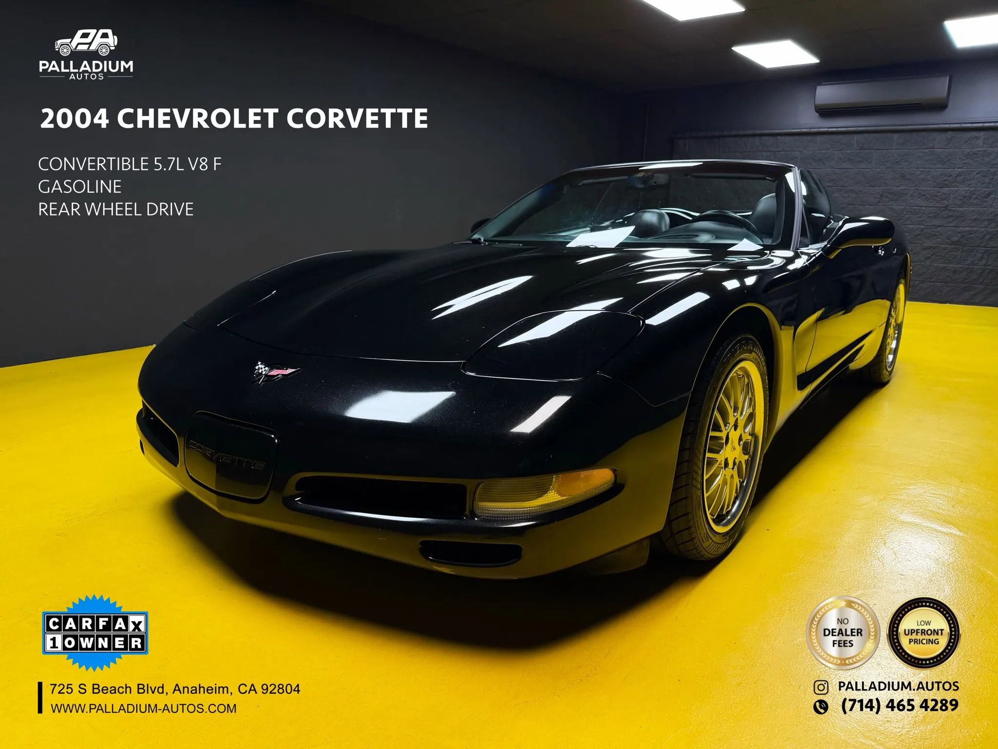 Used 2004 Chevrolet Corvette Coupe w/ Preferred Equipment Group RWD image 1