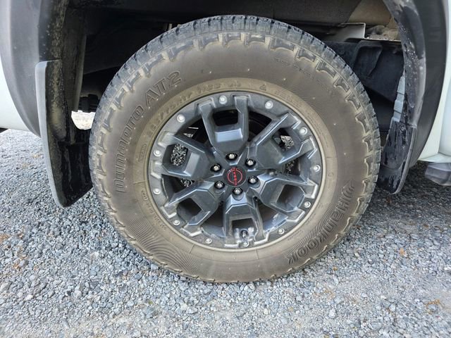 Used 2024 Nissan Frontier PRO-4X w/ Pro Premium Package image 11