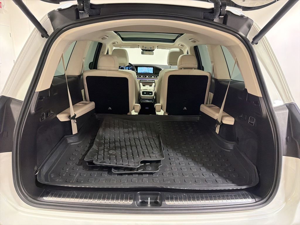 Used 2021 Mercedes-Benz GLS 450 4MATIC image 29