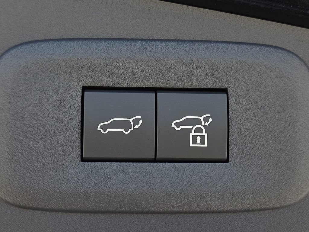 New 2026 Lexus RZ 350e 2WD w/ Convenience Package image 13