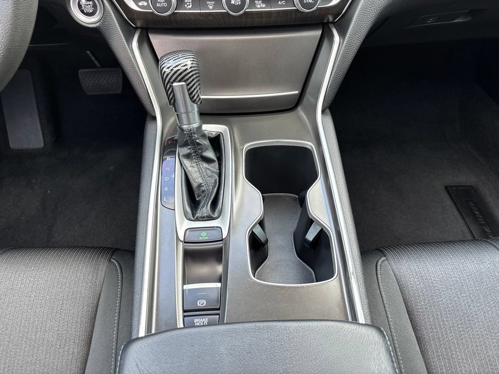 Used 2018 Honda Accord EX image 26