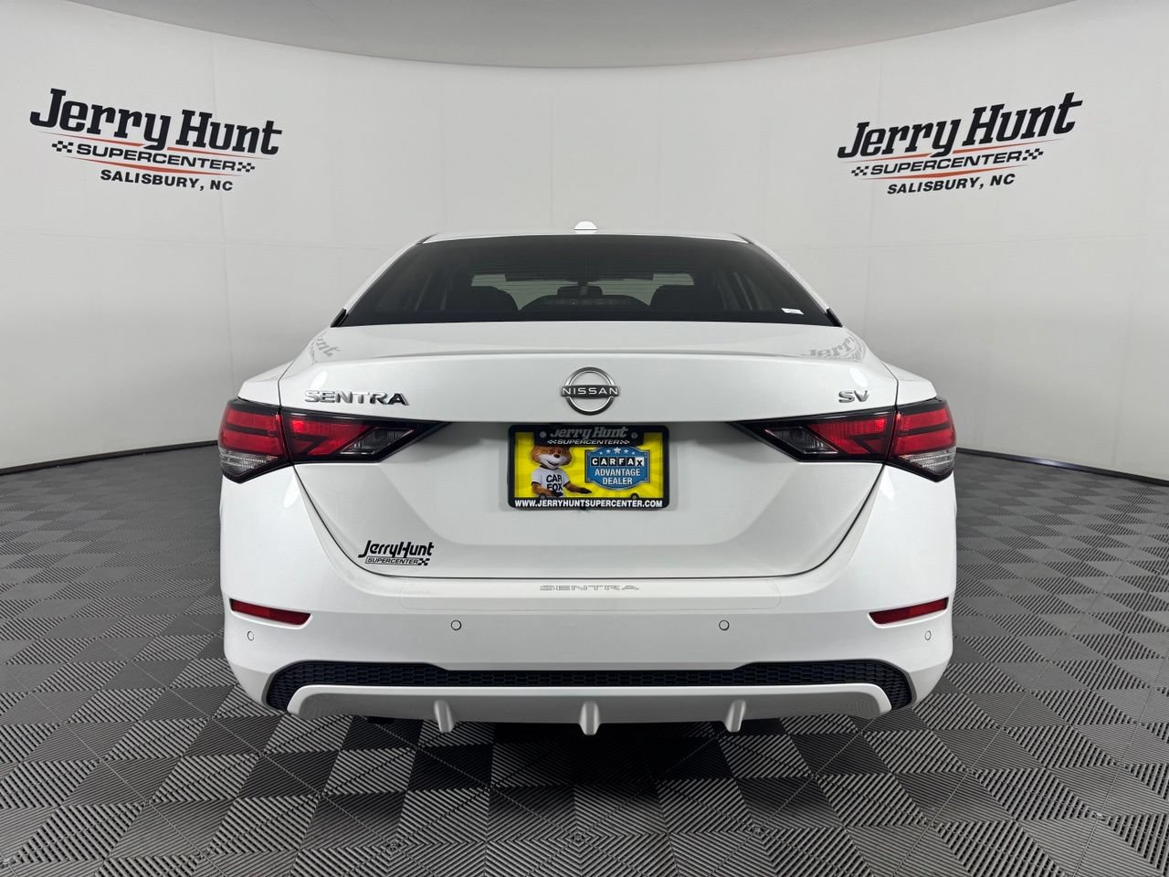 Used 2024 Nissan Sentra SV w/ All-Weather Package FWD image 7