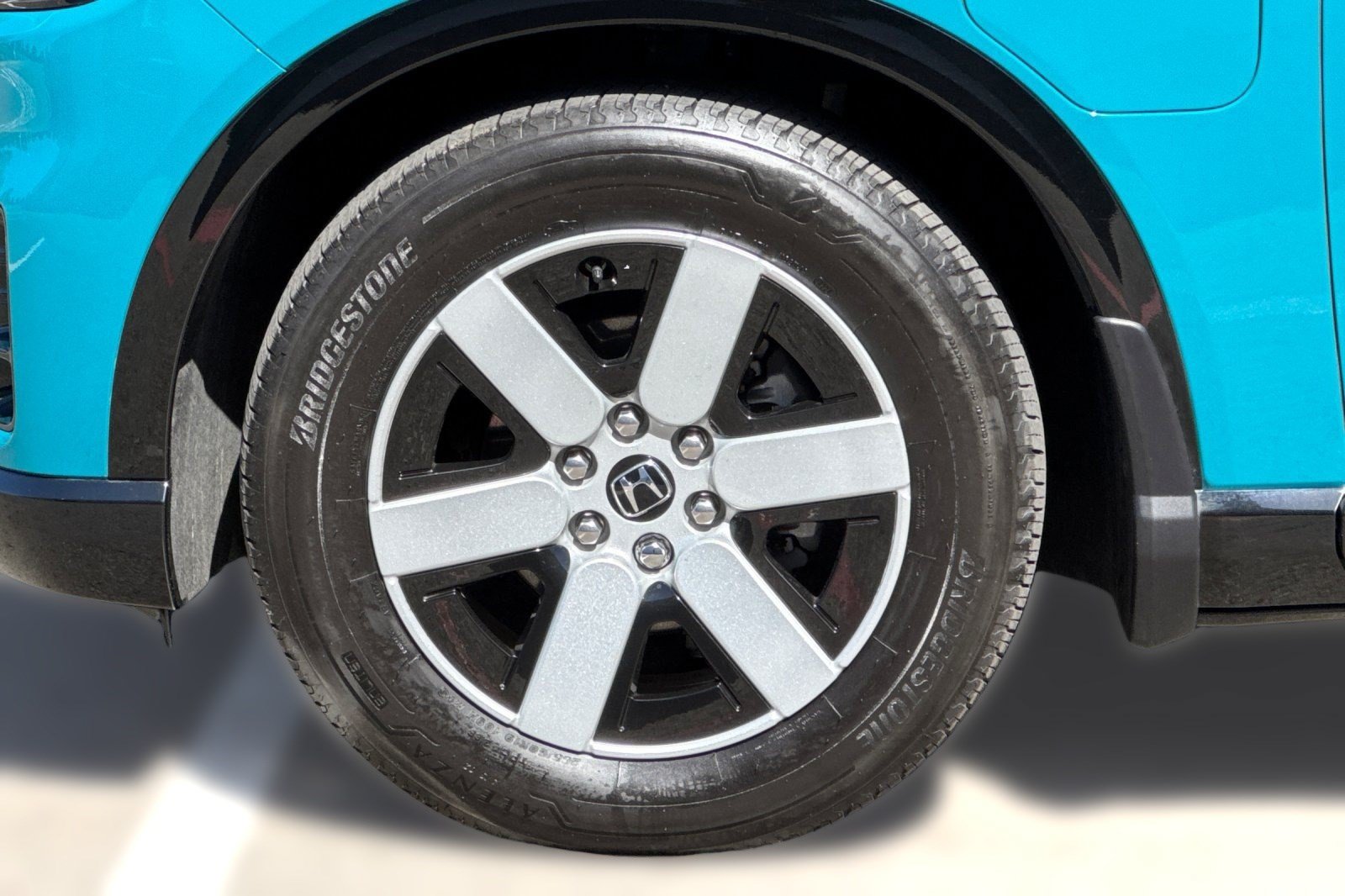 Used 2024 Honda Prologue Touring image 12