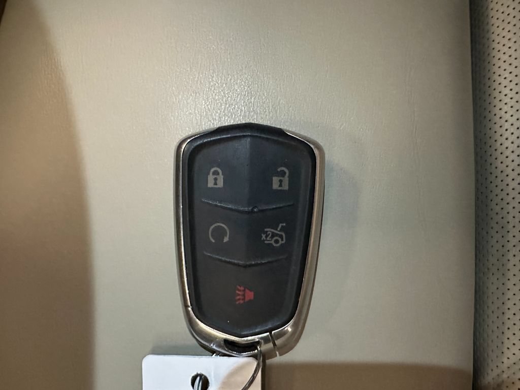 Used 2016 Cadillac XTS Premium AWD/4WD image 16