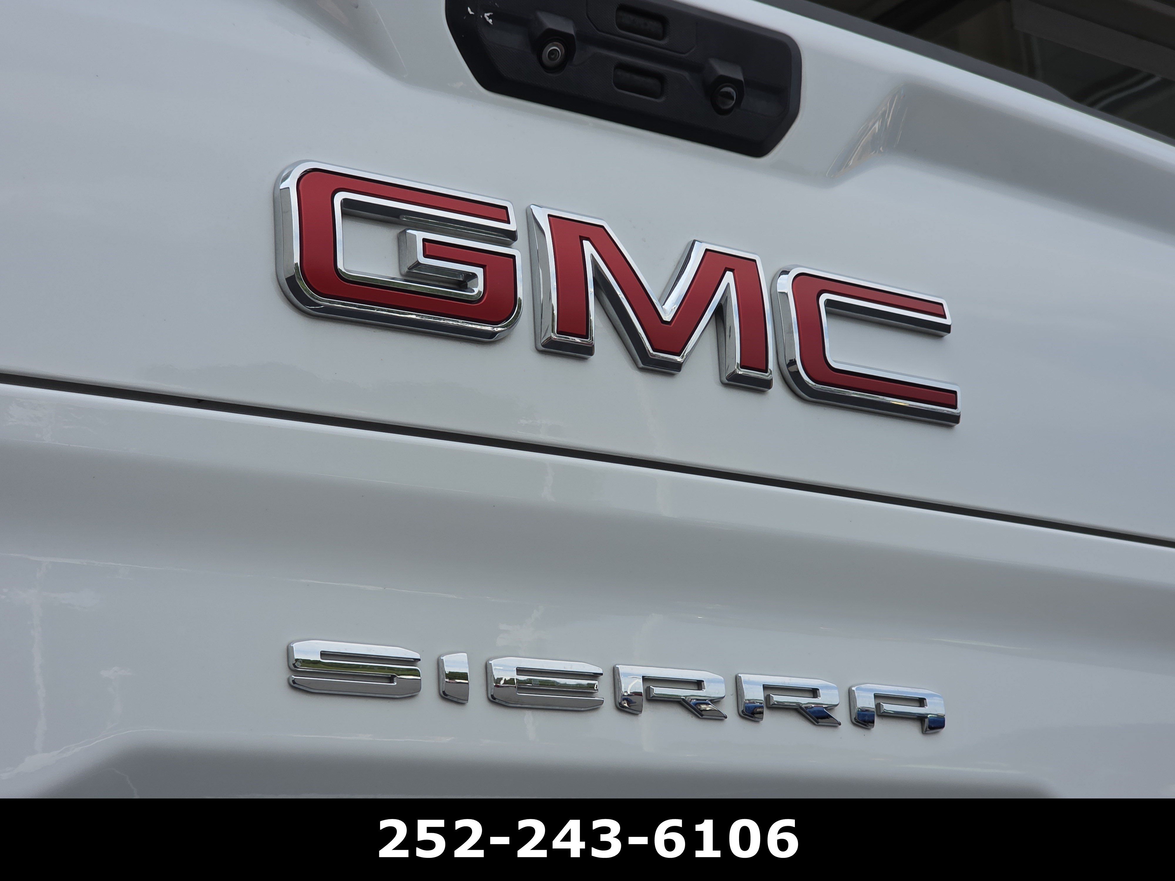 Used 2022 GMC Sierra 1500 Elevation w/ Elevation Premium Package AWD/4WD image 39
