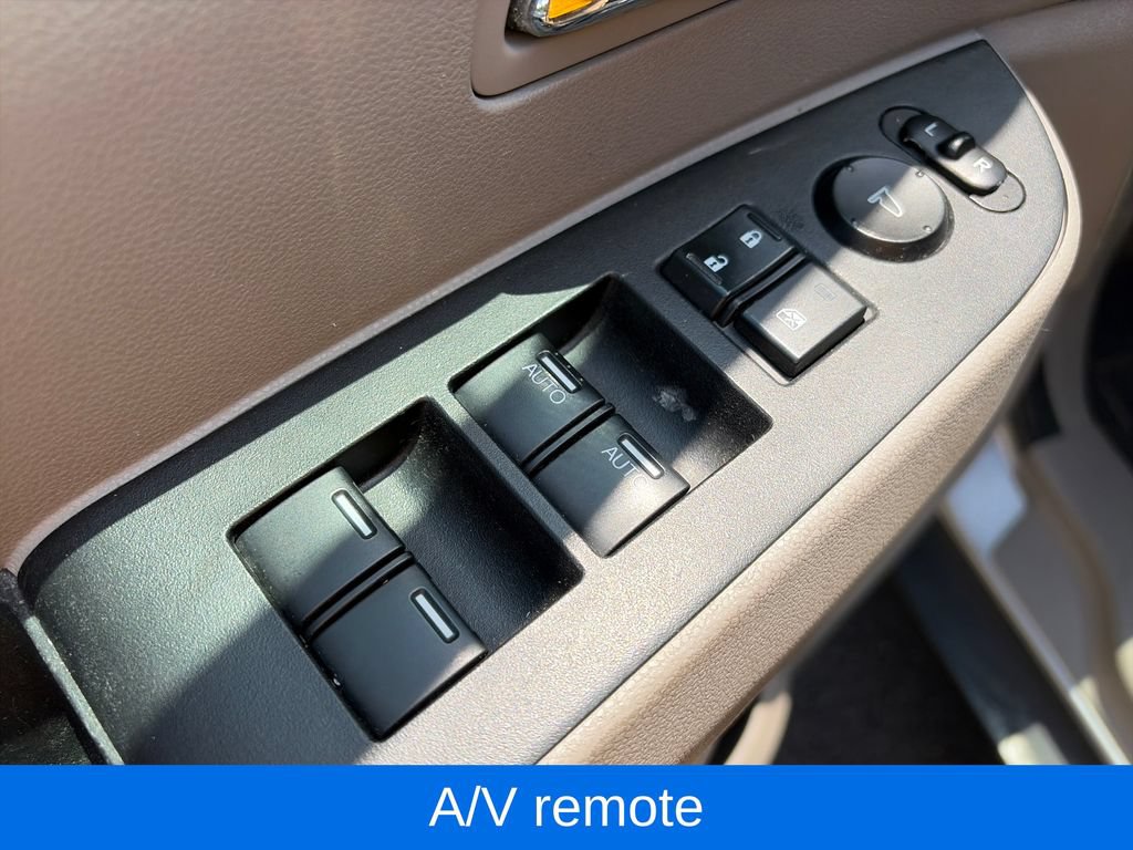 Used 2016 Honda Odyssey SE image 19