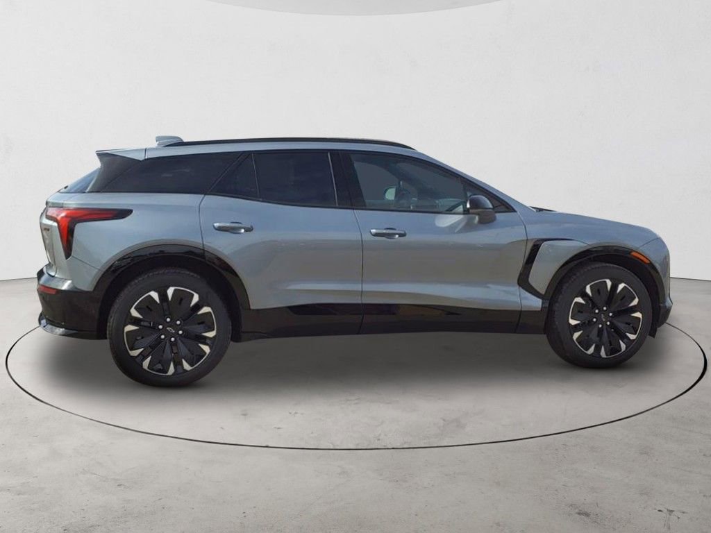 New 2025 Chevrolet Blazer EV RS image 4