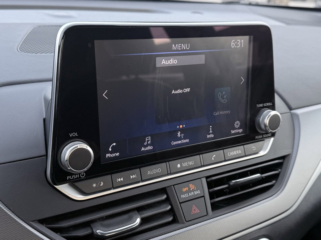 Used 2024 Nissan Altima 2.5 SR image 13