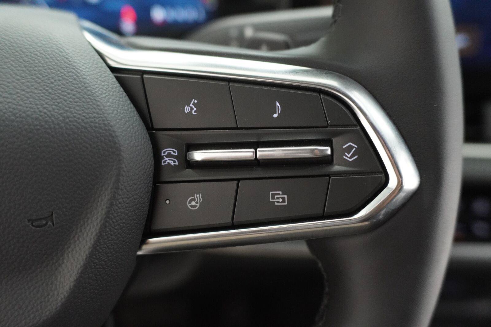 New 2027 Chevrolet Equinox LT FWD image 11