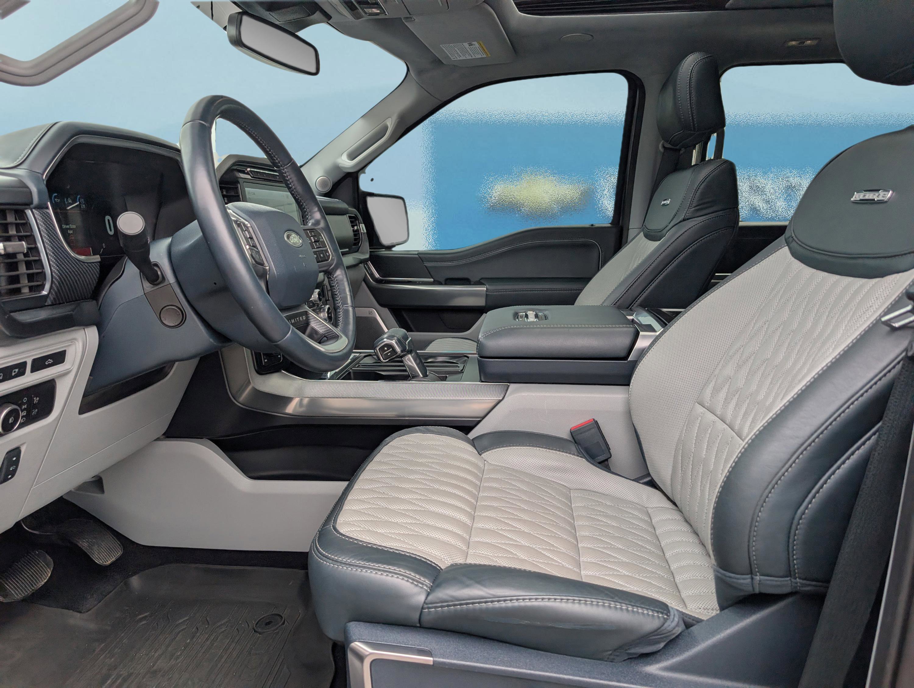 Used 2023 Ford F150 Limited image 17