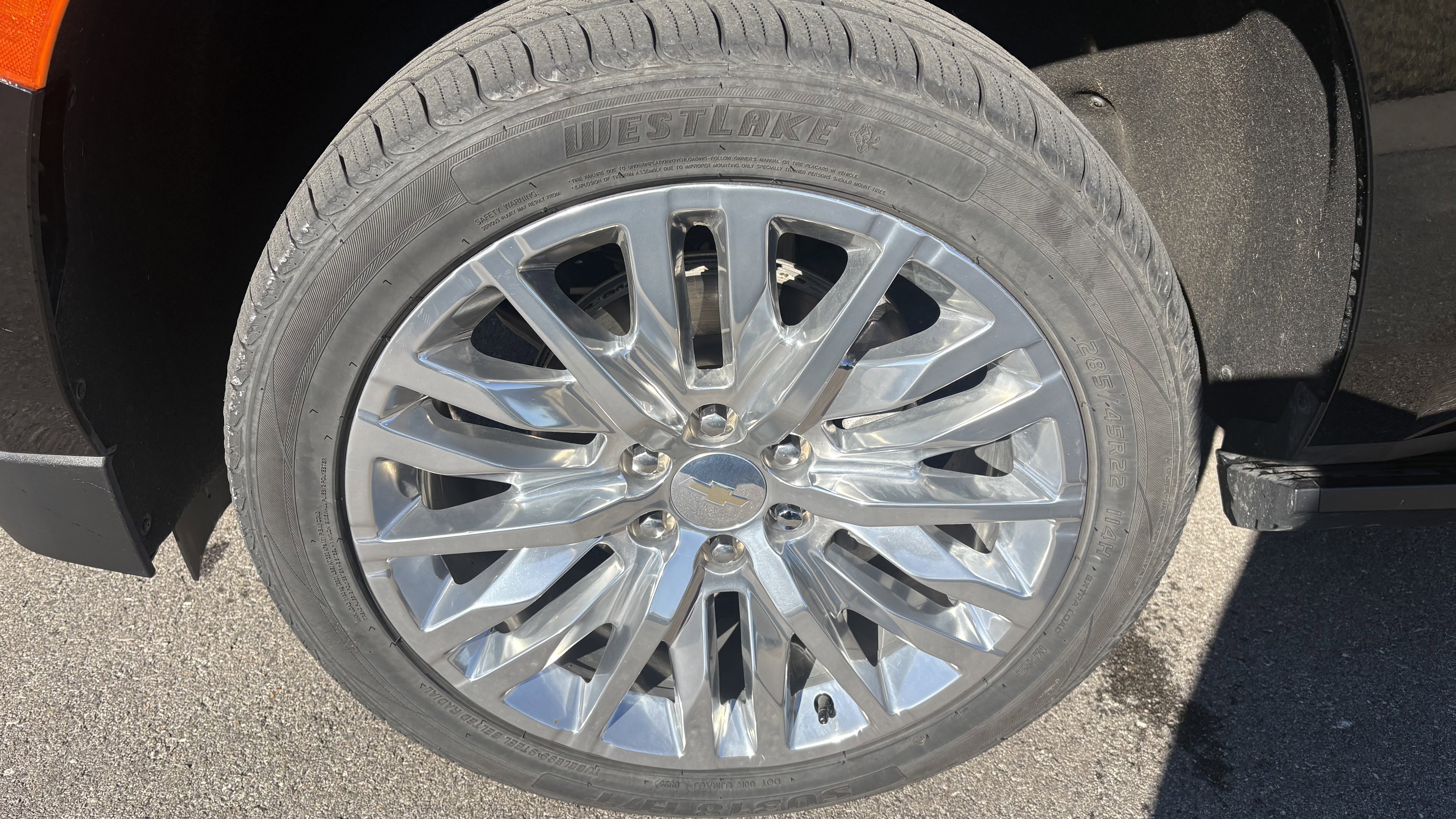 Used 2023 Chevrolet Tahoe High Country image 12