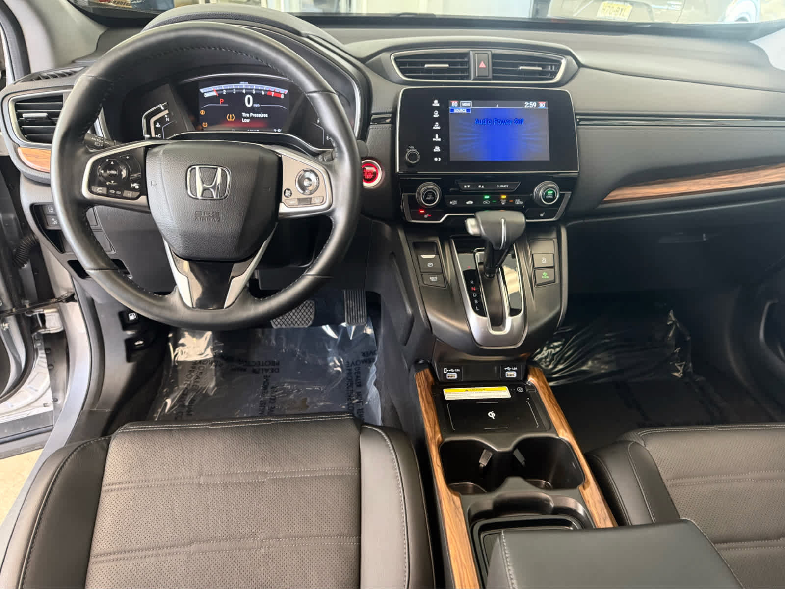 Used 2020 Honda CR-V Touring image 12