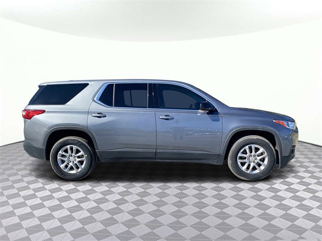 Used 2020 Chevrolet Traverse LS image 3