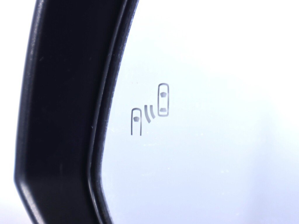 Used 2020 Toyota Tacoma TRD Off-Road w/ TRD Premium Off Road Package image 32